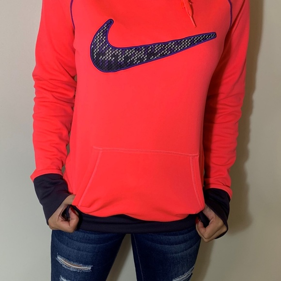 Nike - Picture 1 of 7